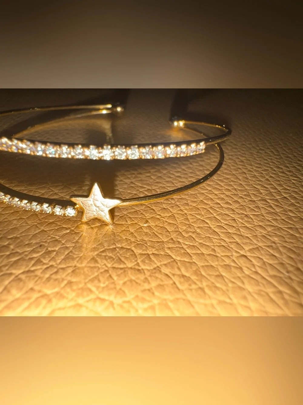 N/A delicate gold